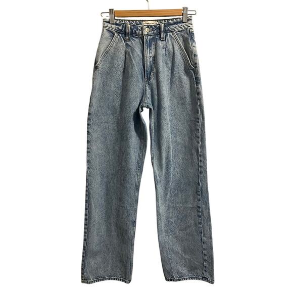 Abercrombie & Fitch Curve Love High Rise Loose Jean Pleated Women's sz. 24 - Picture 1 of 7